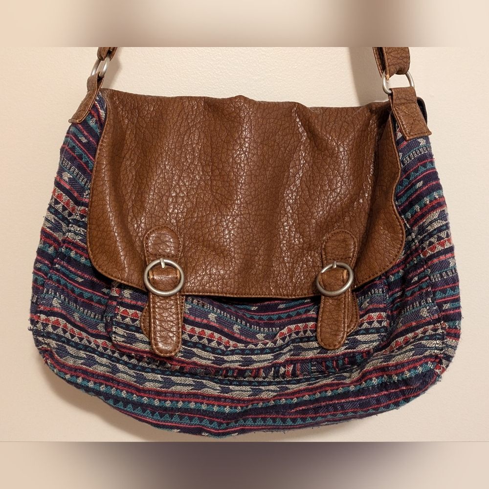 AEROPOSTALE Embroidery Fabric Arrow Design Crossbody Bag Y2K Southwest - Picture 3 of 11